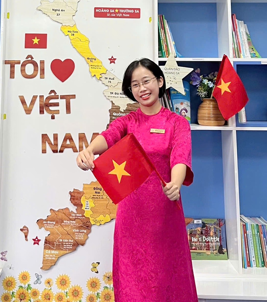 Cô Nguyễn Thị Kim Lộc - GV Ngữ văn